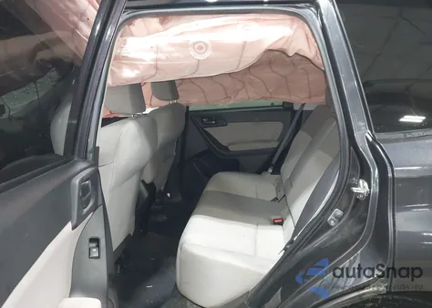 2015 Subaru Forester 2.5I Premium из США, поврежденный, VIN JF2SJADC5FH468849